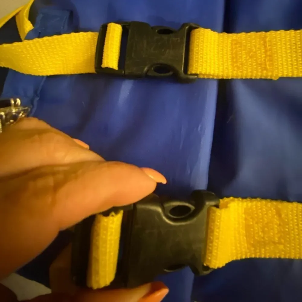 Children’s swimming vest